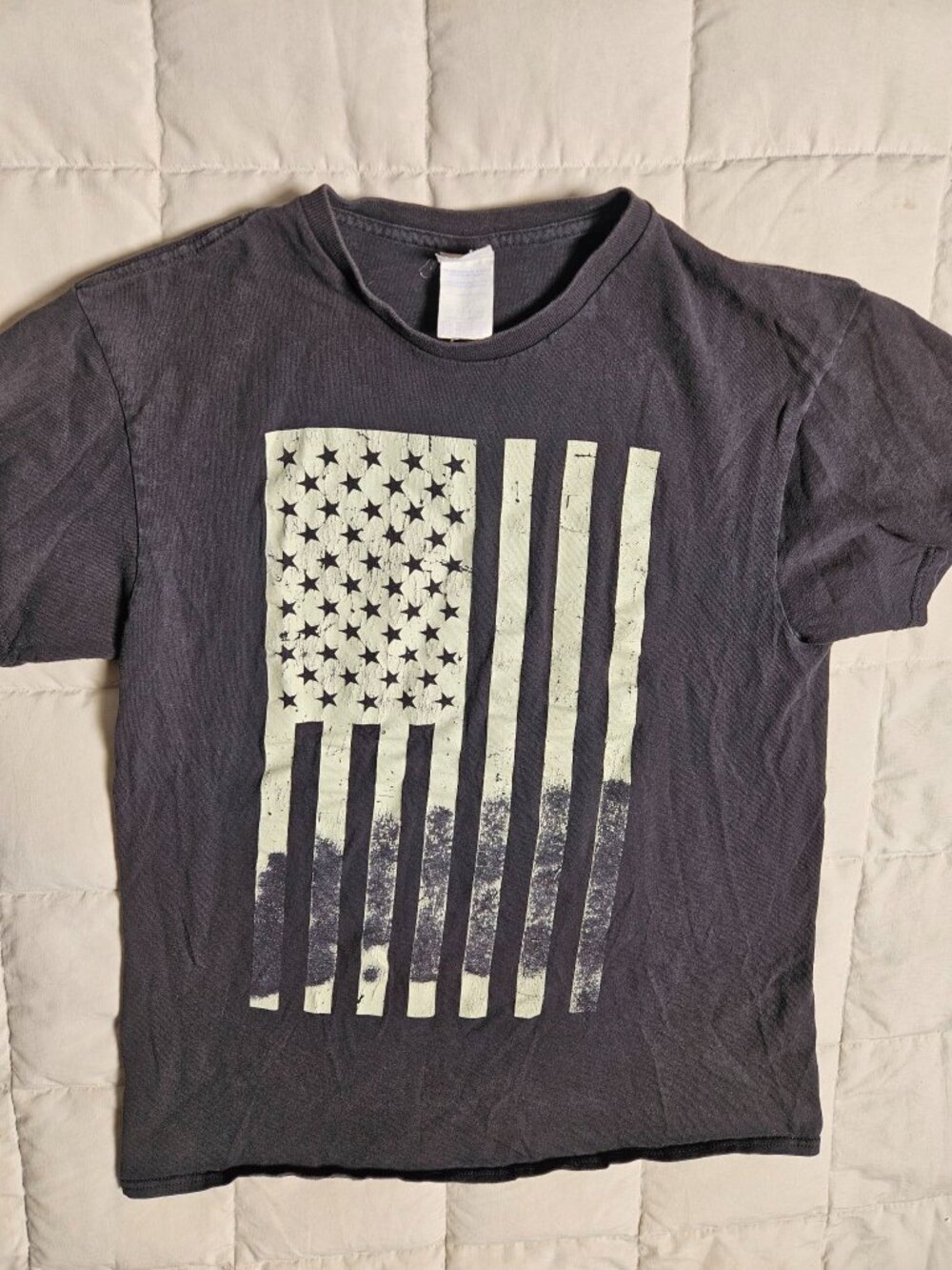 American Flag Graphic Tee Mens M Dark Gray Distressed Stars Stripes